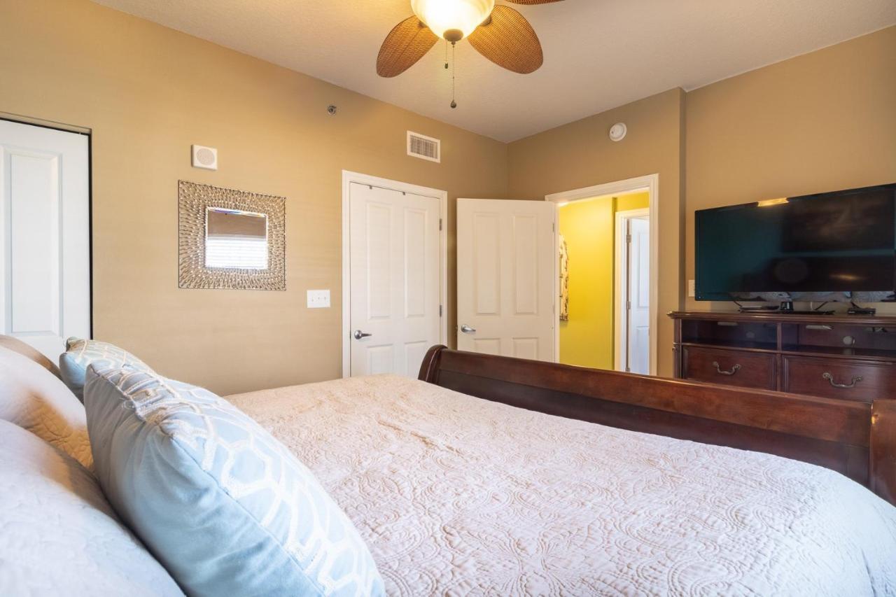 Shores Of Panama 621-sleeps 8, Free Fun! Reserved Parking Space! * Panama City Beach