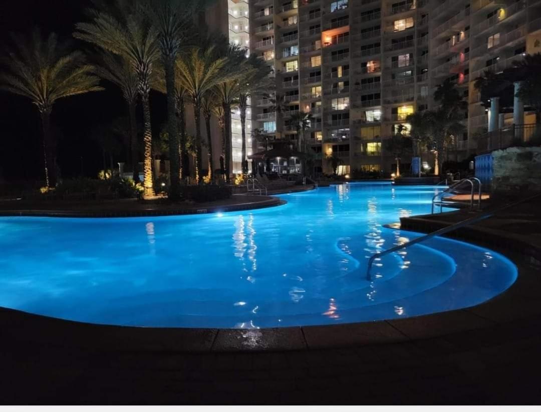 Apartment Shores Of Panama 621-sleeps 8, Free Fun! Reserved Parking Space! *