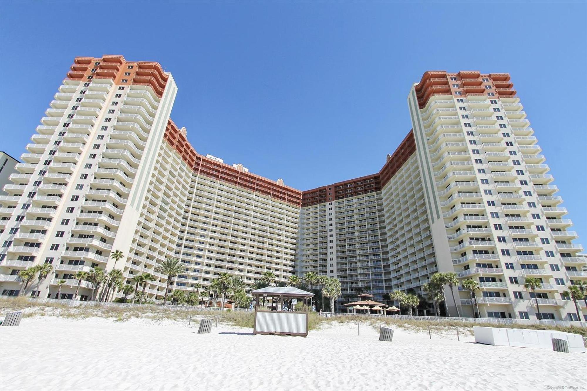 Apartment Shores Of Panama 621-sleeps 8, Free Fun! Reserved Parking Space!